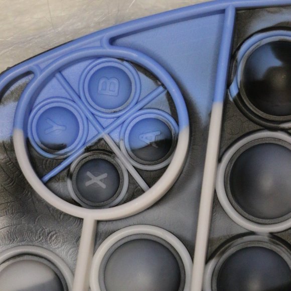 Game Controller Popping Fidget Toy - Picture 3 of 4